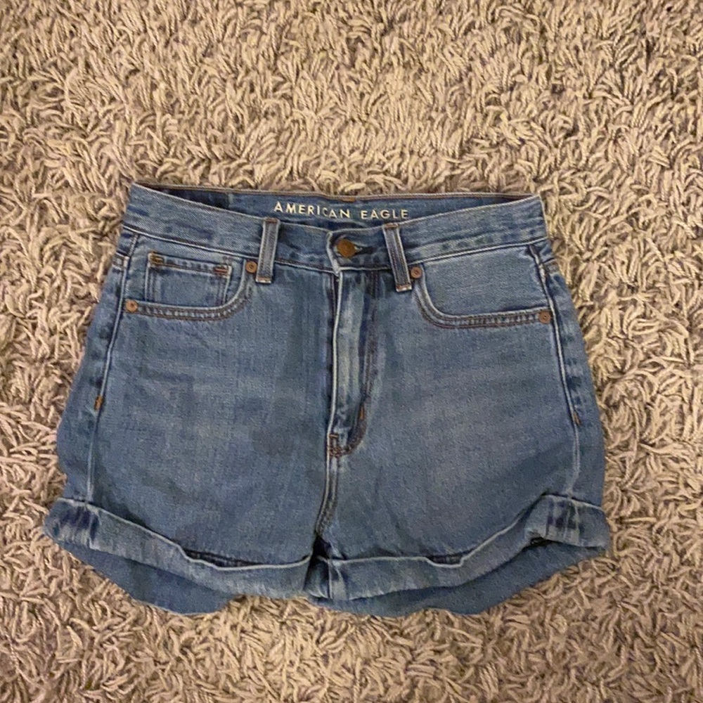 American Eagle Mom shorts